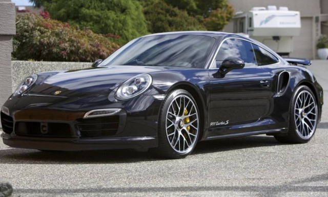 Porsche 911 Turbo S: Αυτό είναι το μοιραίο αυτοκίνητο στο τροχαίο της Θήβας