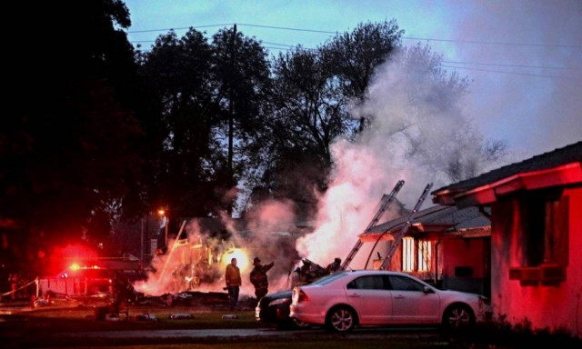 ΗΠΑ: Τρεις νεκροί και δύο τραυματίες μετά τη συντριβή αεροσκάφους στην Καλιφόρνια (pics+vid)