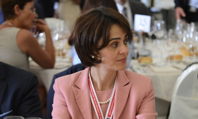 Αξιολόγηση - Η Βελκουλέσκου δείχνει τα… νύχια της: Θέλει μέτρα 3,6 δισ. ευρώ!