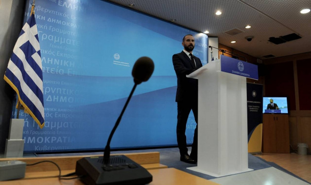 «Κοκορομαχία» Τζανακόπουλου – Γεωργιάδη στο Twitter