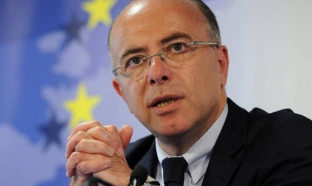 Μπερνάρ Καζνέβ:  Η Ευρώπη οφείλει να προστατεύσει τους εργαζόμενους