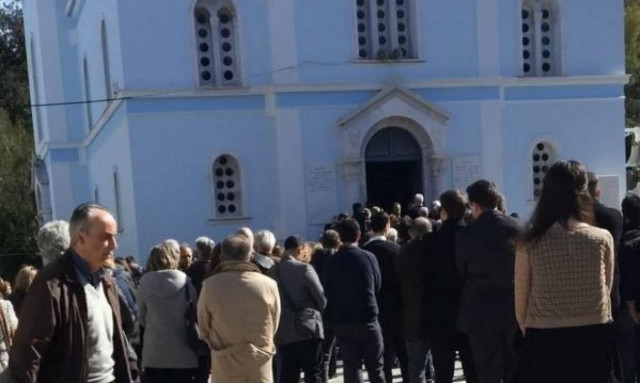 Τροχαίο Πόρσε: «Ράγισαν» καρδιές με τον επικήδειο του πατέρα του Ανδρέα Γεωργακόπουλου