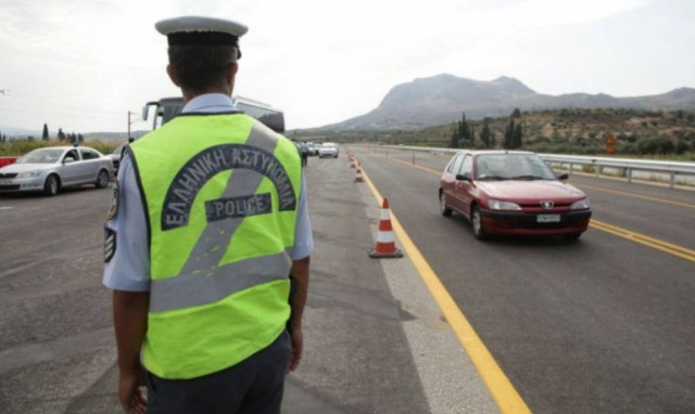 Πρόστιμα της Τροχαίας ανάλογα με το... εισόδημα εξετάζει η κυβέρνηση!