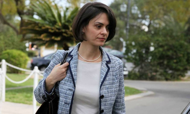 Μεγαλώνει το χάσμα κυβέρνησης - δανειστών - Φεύγουν χωρίς συμφωνία