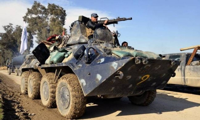 Iraq security forces take Mosul's main government complex, museum building