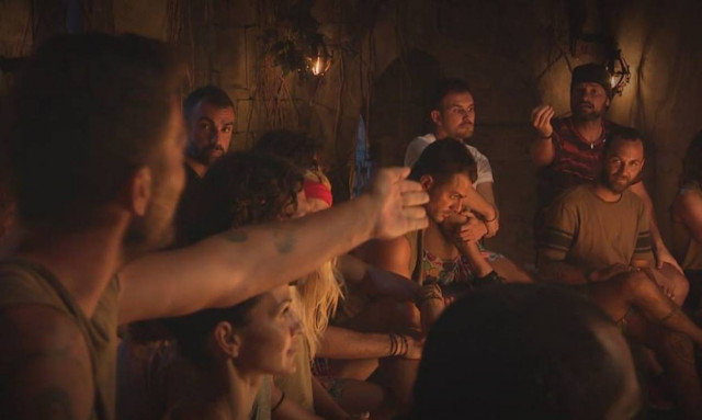 Survivor - Αποκάλυψη: Δείτε πόσα χρήματα παίρνουν στ' αλήθεια «Διάσημοι», «Μαχητές» και Τανιμανίδης!