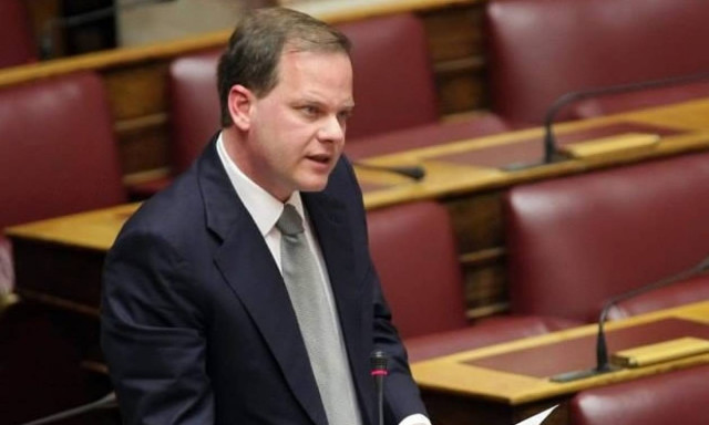 Κώστας Καραμανλής: «Καραμανλικός» ευκαιρίας ο Καμμένος