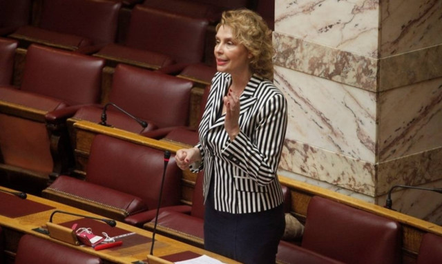 Παγκόσμια Ημέρα της Γυναίκας: Κατερίνα Παπακώστα – Προστασία της μητρότητας στην εργασία