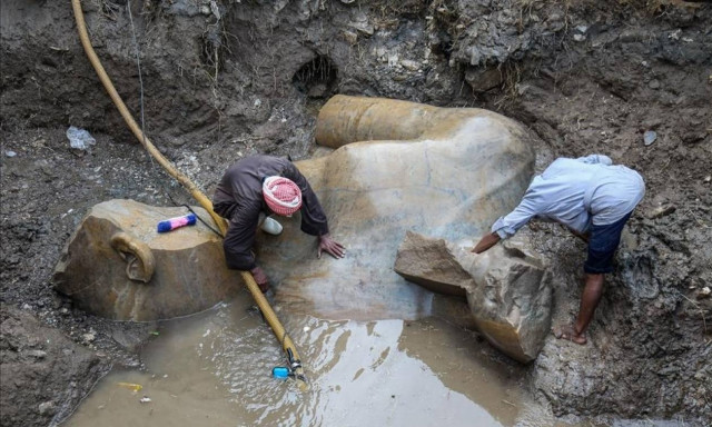 Μεγάλη ανακάλυψη: Στο «φως» κολοσσιαίο άγαλμα του Ραμσή του Μέγα (pics)