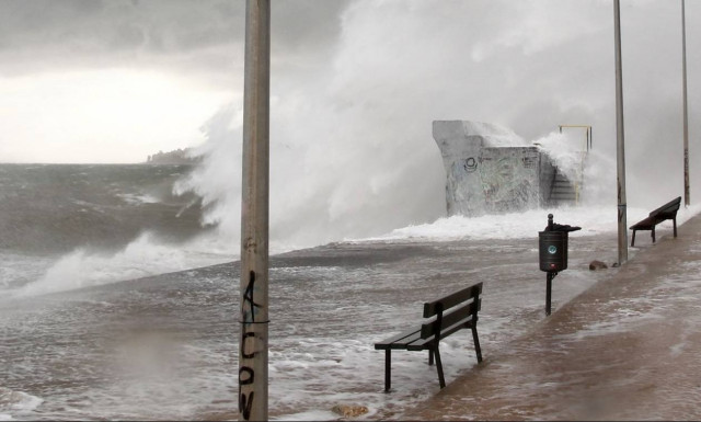 Καιρός: Η ΕΜΥ προειδοποιεί! Έκτακτο δελτίο επιδείνωσης καιρού - Πού θα «χτυπήσει» η κακοκαιρία
