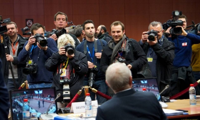 Ο Σόιμπλε αρνείται μειώσεις στους φόρους