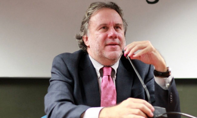 Το χαβά του ο Κατρούγκαλος: Το 20% του πληθυσμού μπορεί να σηκώσει μεγαλύτερα βάρη