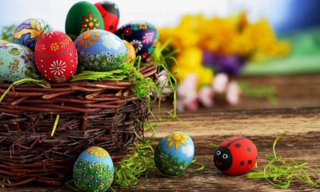 Πάσχα 2017: Δείτε πότε «πέφτει» - Αναλυτικά όλες οι αργίες