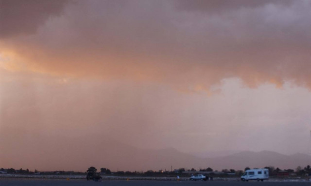 Καιρός σήμερα: Συννεφιασμένη και βροχερή η Πέμπτη (pics)