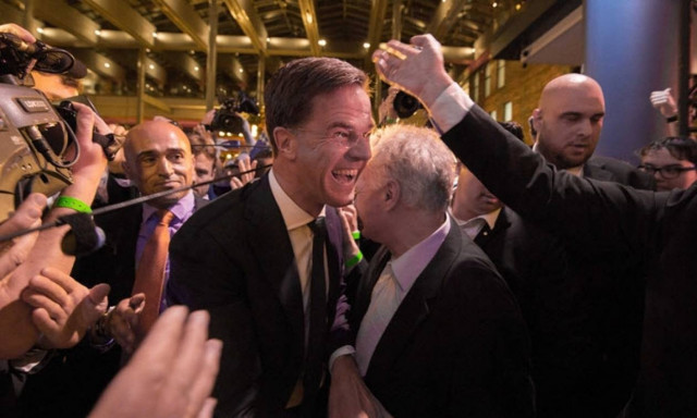 Ολλανδία Εκλογές: Άνετη επικράτηση του Ρούτε - Κέρδισε η Ευρώπη (Vids+Pics)