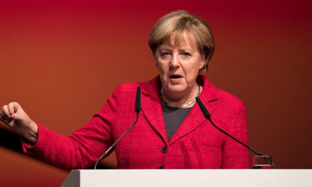 Η Μέρκελ δεν θέλει να πάρει μέρος σε μια κούρσα ανταλλαγής προσβολών με τον Ερντογάν