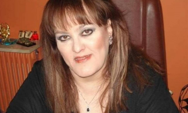 Αθλιότητα: «Παίζουν» με τη νεκρή Βιργινία Λεούση