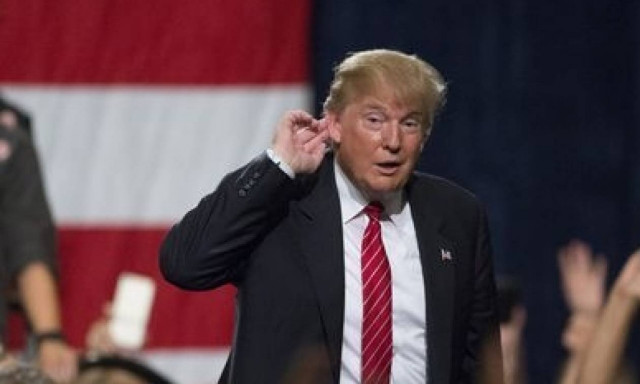 ΗΠΑ: «Δεν άκουσα» λέει ο Τραμπ για την χειραψία στη Μέρκελ (vid)