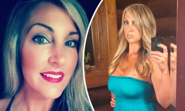 «Καυτή» και νυμφομανής μάνα έκανε σεξ με 14χρονο στο αυτοκίνητό της κάθε μέρα! (videos+pics)