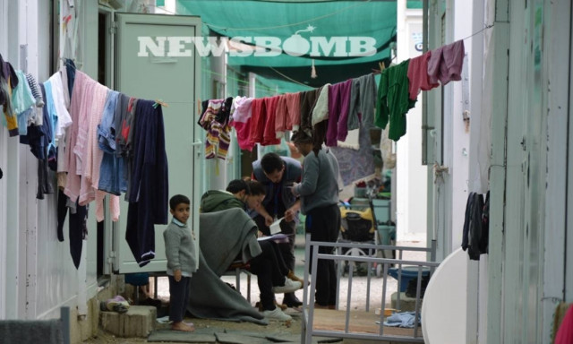 Το Newsbomb.gr στον Ελαιώνα: Οι πρόσφυγες ήρθαν για να... μείνουν