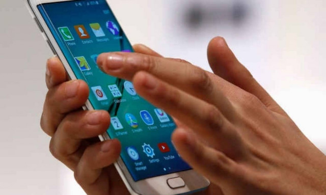 Δήμος Αθηναίων: Πάρκινγκ στο Κολωνάκι με εφαρμογή στο smartphone