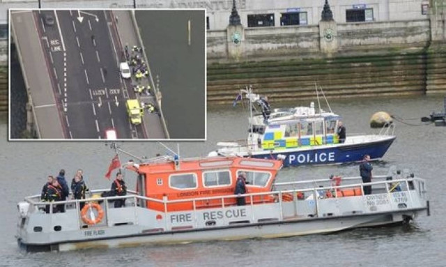 Βίντεο που κόβει την ανάσα: Γυναίκα πέφτει στον Τάμεση από τη γέφυρα του Westminster