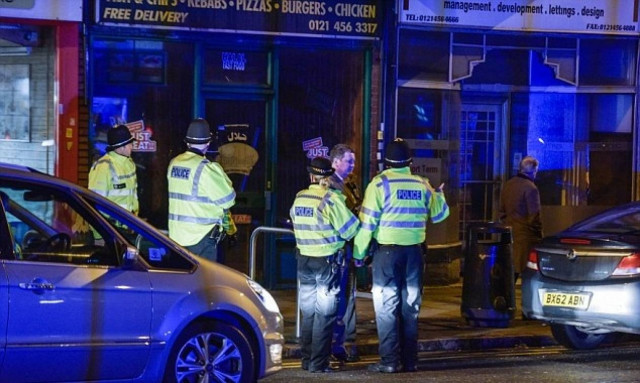 Επίθεση Λονδίνο: Επιδρομή και συλλήψεις σε κατοικίες στο Μπέρμιγχαμ (Pics)