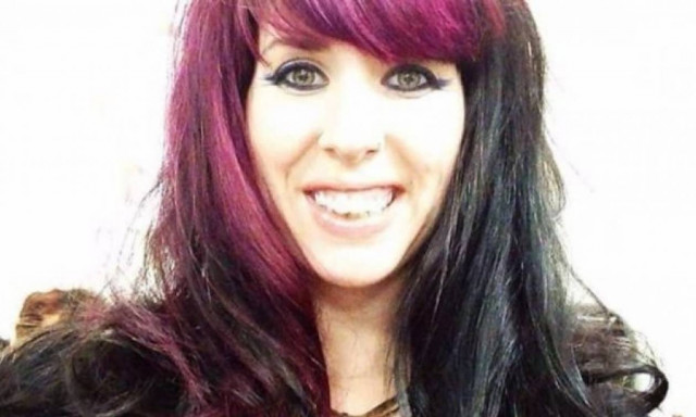 Ραγίζει καρδιές: Νίκησε τον καρκίνο, γέννησε δίδυμα και πέθανε την επόμενη μέρα από ανακοπή (vid)