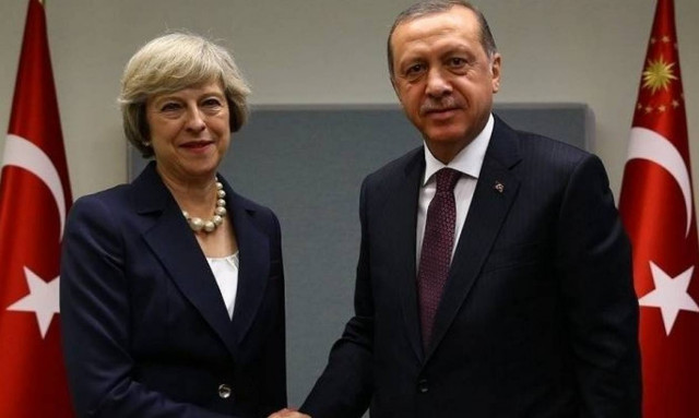 Επίθεση Λονδίνο: Συλλυπητήρια Ερντογάν στην Τερέζα Μέι για τα θύματα