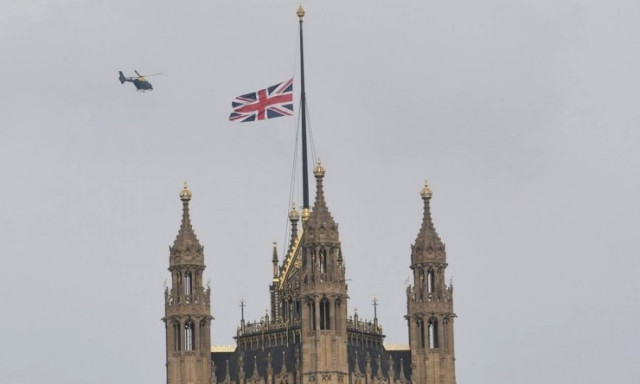 Πένθος στη Βρετανία - Πέντε οι νεκροί από την τρομοκρατική επίθεση στο Λονδίνο