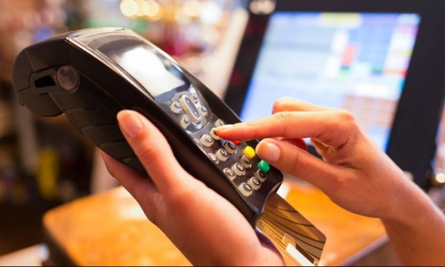 ΥΠΟΙΚ: Τέλος στα ανώνυμα ηλεκτρονικά μέσα πληρωμών