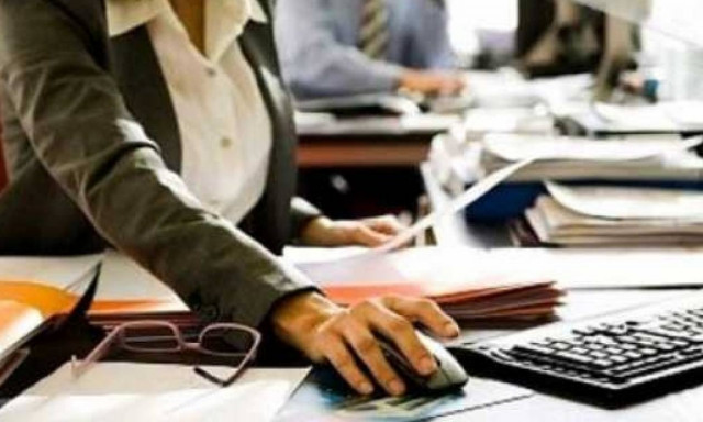 Οι προσλήψεις στο Δημόσιο έως το 2016 - Τι προγραμματίζουν για το 2017