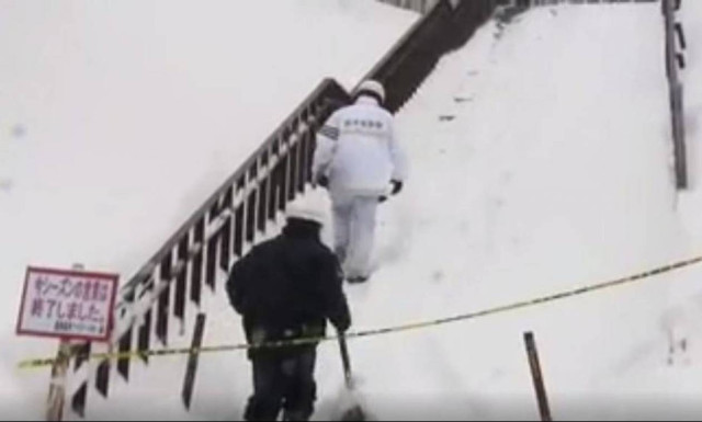 Eight school children feared dead in Japanese avalanche