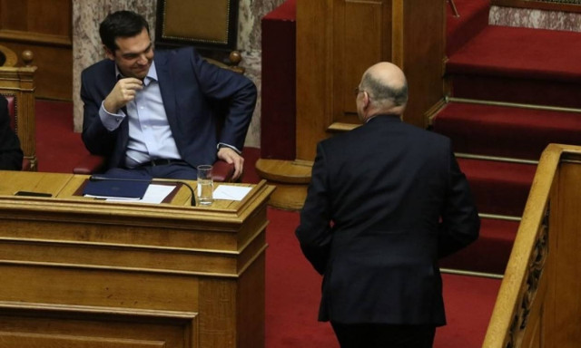 Δένδιας σε Τσίπρα: Έχετε χάσει τη λαϊκή πλειοψηφία