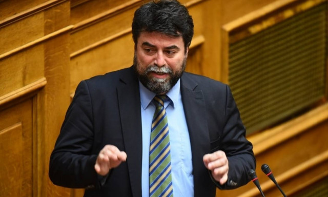 Οικονόμου: Ποιος λέει την αλήθεια για τις προσλήψεις στην Υγεία;