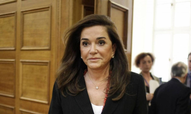 Μπακογιάννη για Κοτσζιά: Θα έπρεπε να ντρέπεται