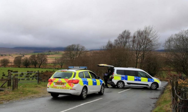 Συναγερμός στην Ουαλία: Συνετρίβη ελικόπτερο - Τουλάχιστον πέντε νεκροί (pics)