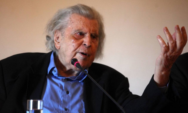 Μίκης Θεοδωράκης: Είμαστε δούλοι της Μέρκελ και του Σόιμπλε