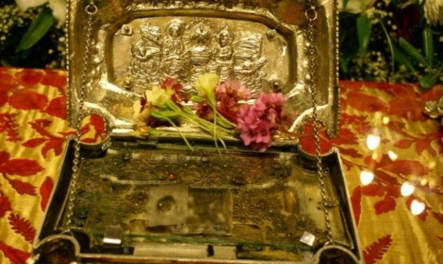 Στην Μητρόπολη Δημητριάδος τα Άχραντα Πάθη