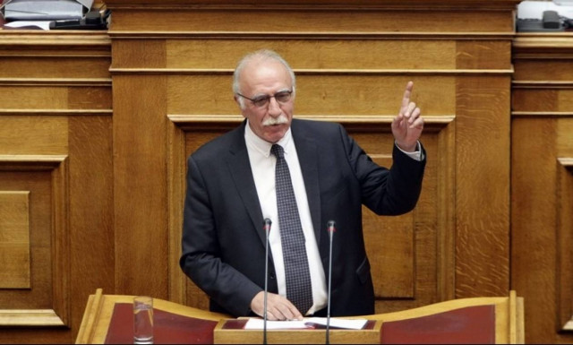 Βίτσας: Αντιστεκόμαστε στις παράλογες απαιτήσεις των δανειστών