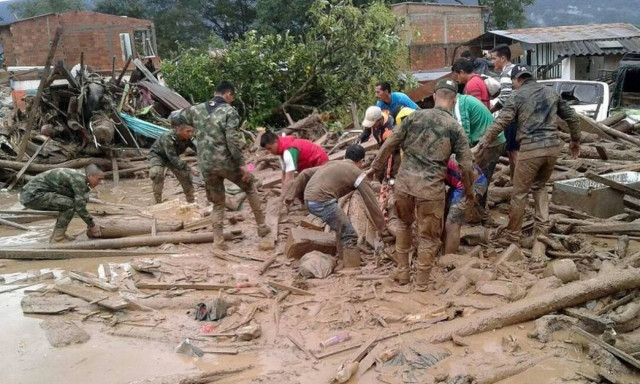 Ανείπωτη τραγωδία στην Κολομβία: Η λάσπη «έθαψε» 254 ανθρώπους (pics+vids)