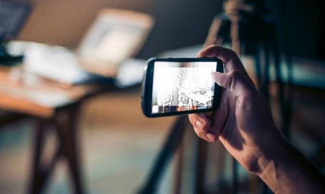 Συνελήφθη 14χρονος για τον ομαδικό βιασμό 15χρονης που μεταδόθηκε live (Vid)