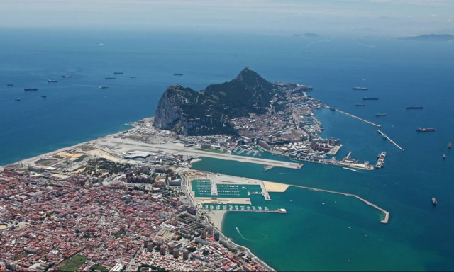 Brexit: Έτοιμη ακόμη για πόλεμο με την Ισπανία δηλώνει η Βρετανία για το Γιβραλτάρ (Vids)