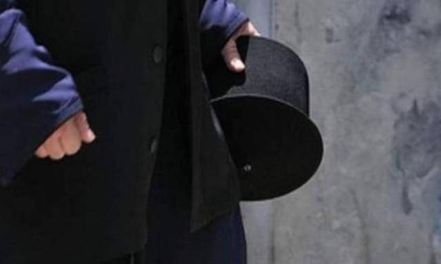 Πάτρα: Ιερέας πυροβόλησε και σκότωσε μπροστά σε παιδιά δύο σκυλιά!