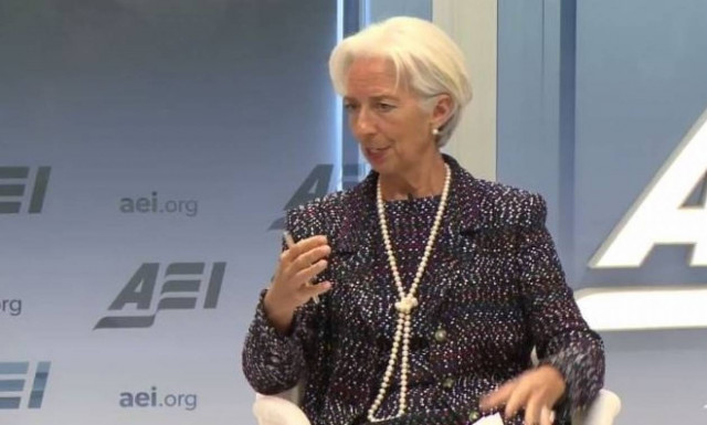 Λαγκάρντ: «Διαφωνώ με τον Σόιμπλε» - Αναδιάρθρωση χρέους για να μπει το ΔΝΤ στο πρόγραμμα