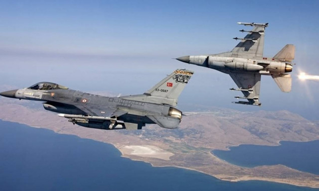 Νέες τουρκικές παραβιάσεις πάνω από το Αιγαίο