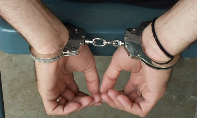 Χανιά: Στο αυτοκίνητο είχε δυναμιτάκια, στο σπίτι...