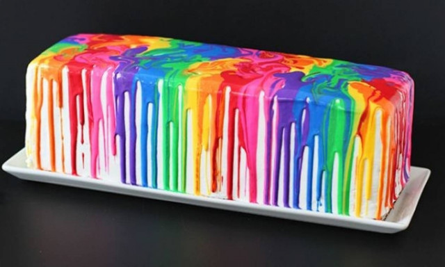 Απίθανες παιδικές τούρτες εμπνευσμένες από το Ουράνιο Τόξο!