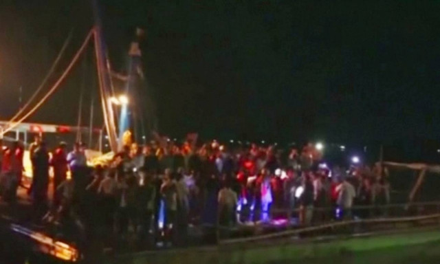 Τραγωδία στο Μιανμάρ: 20 νεκροί σε ναυάγιο - Επέστρεφαν στα σπίτια τους μετά από γάμο