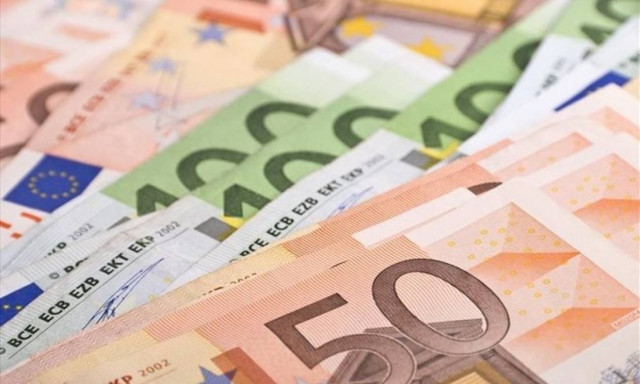 Νέο αφορολόγητο: Δείτε τον φόρο που μας αναλογεί (Πίνακας)